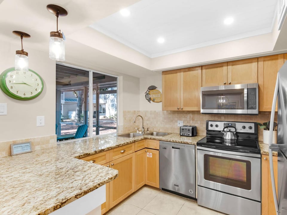Day, Kitchen or kitchenette, furniture, microwave, oven, stove, toaster