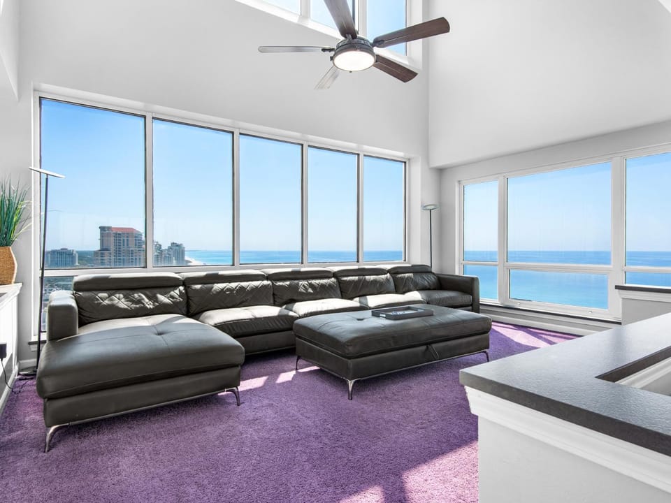 Day, Living room, Seating area, Sea view, furniture