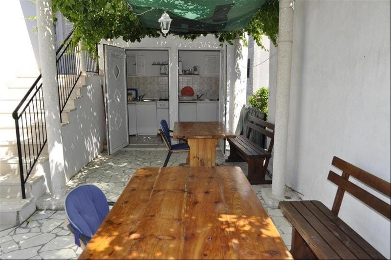 Balcony/Terrace, Kitchen or kitchenette, Dining area
