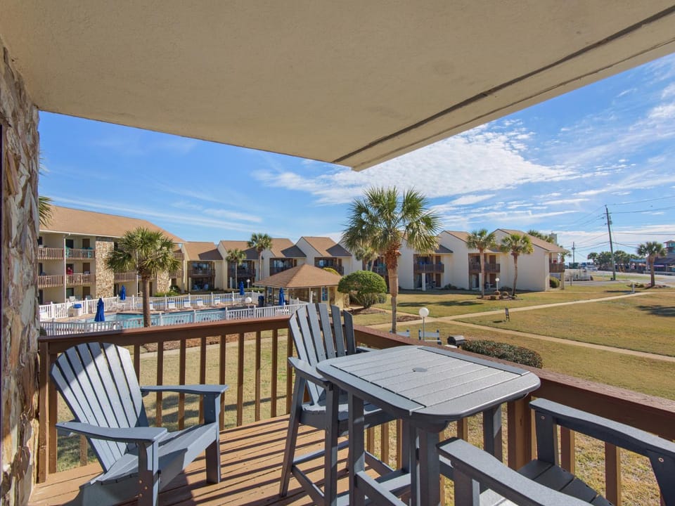 Blue Surf Townhomes 24 by Newman-Dailey Apartment in Miramar Beach