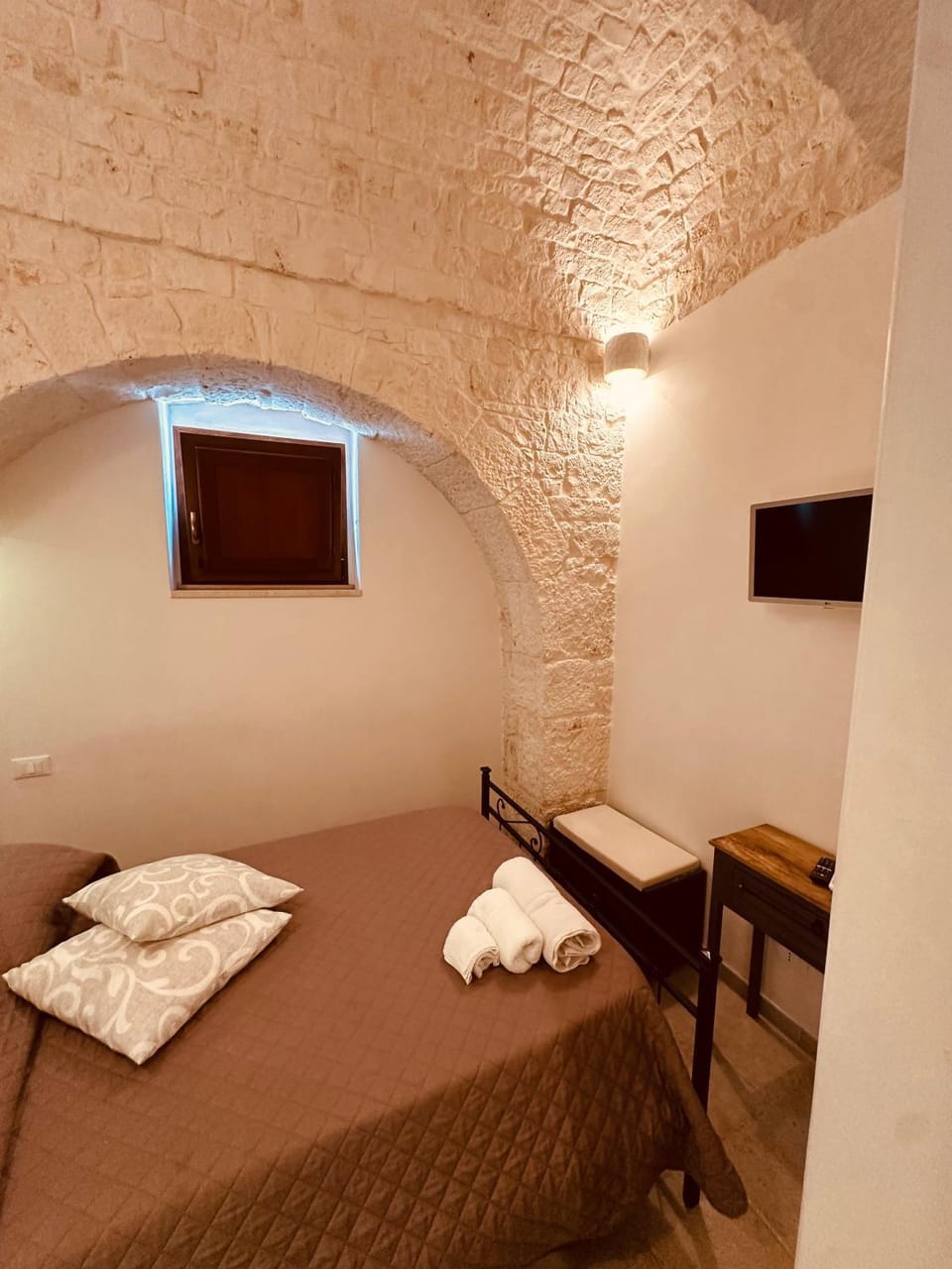 Pietra Rosa Apulian Home Bed and Breakfast in Apulia