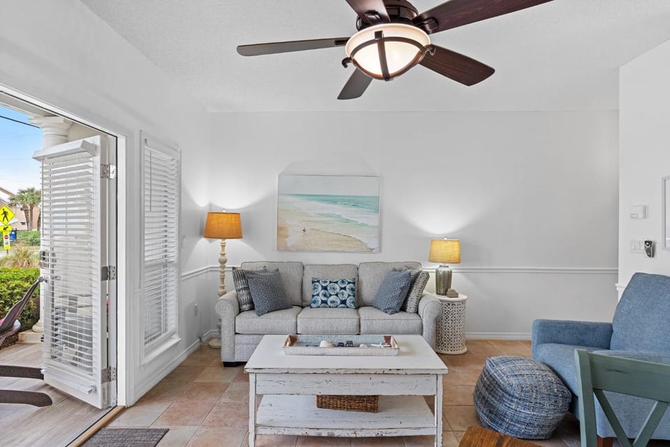 Caribbean Dunes 103 by Newman-Dailey Apartment in Destin