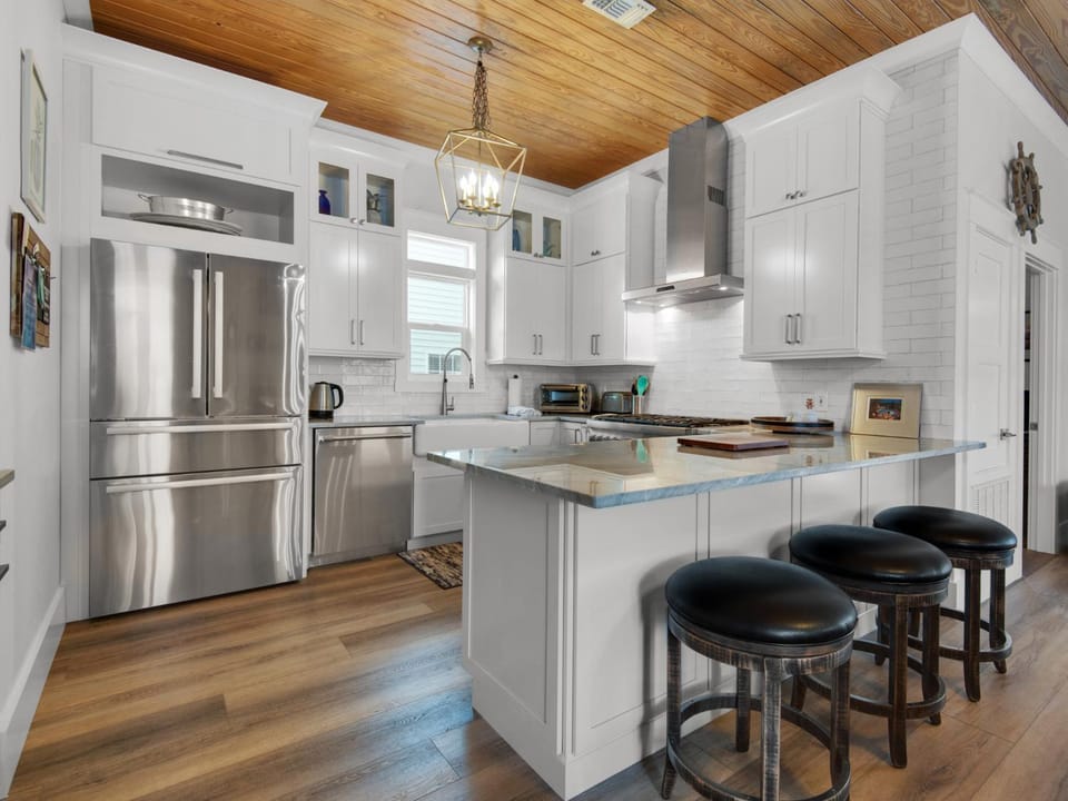 Hemingways Hideout by Newman-Dailey House in Destin