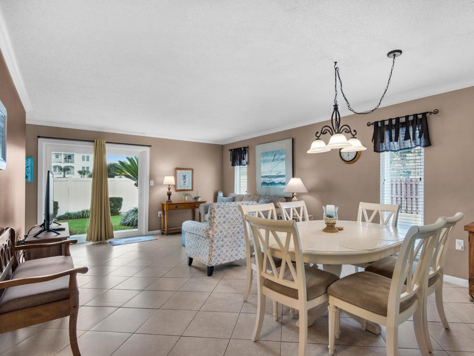 Summerhouse 23 by Newman-Dailey House in Miramar Beach