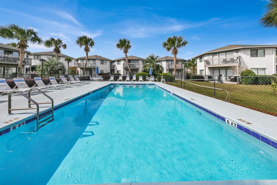 Crystal Village 01A by Newman-Dailey Apartment in Miramar Beach