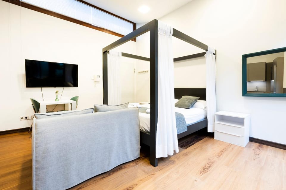 Living room, Bedroom