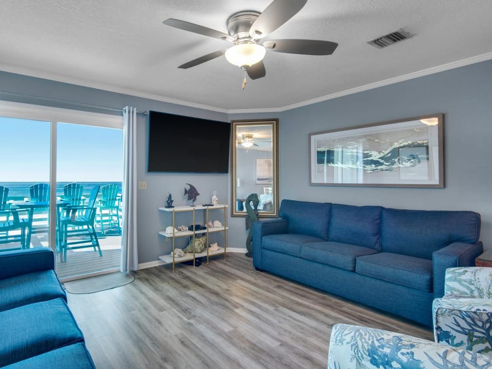 Seamist Townhomes 6 by Newman-Dailey House in Miramar Beach