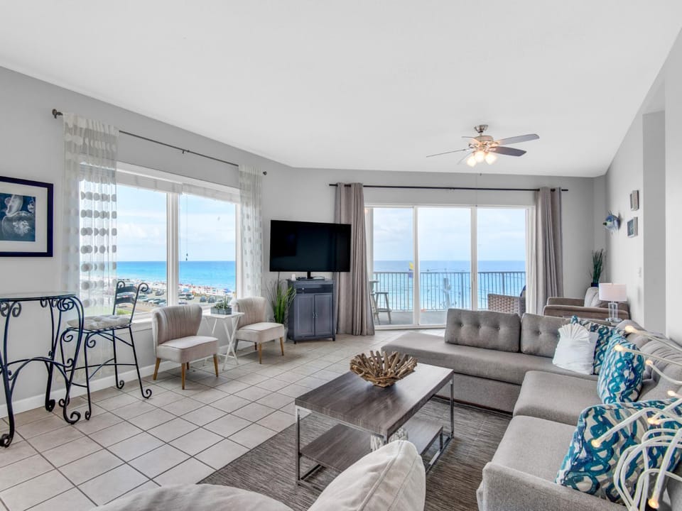Crystal View Condominium 402 by Newman-Dailey Apartment in Miramar Beach