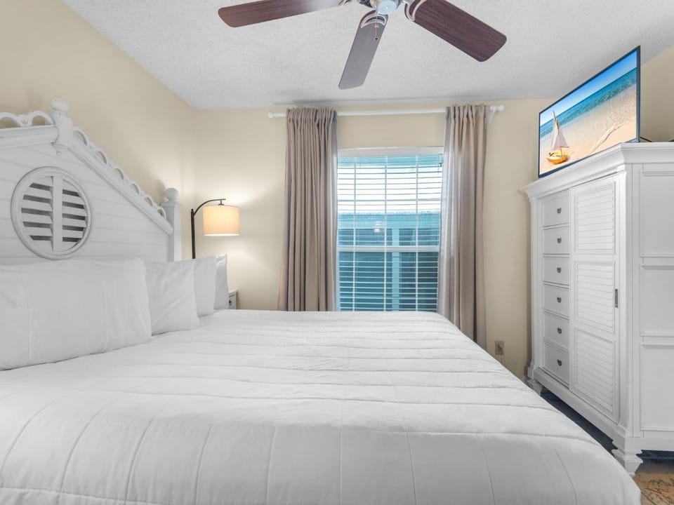 Summer Breeze Condominium 202 by Newman-Dailey Apartment in Miramar Beach