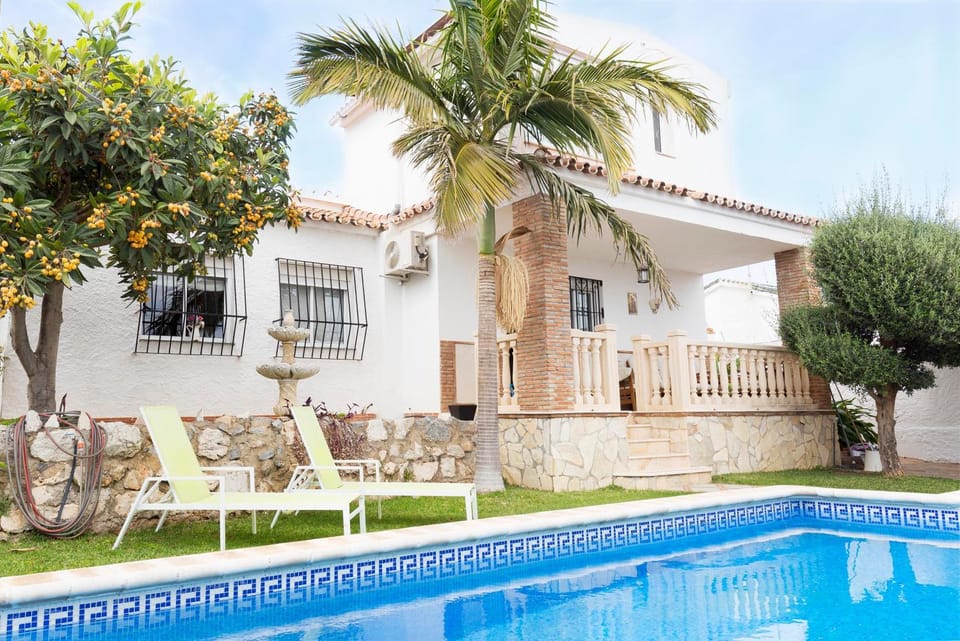 Garden, Swimming pool