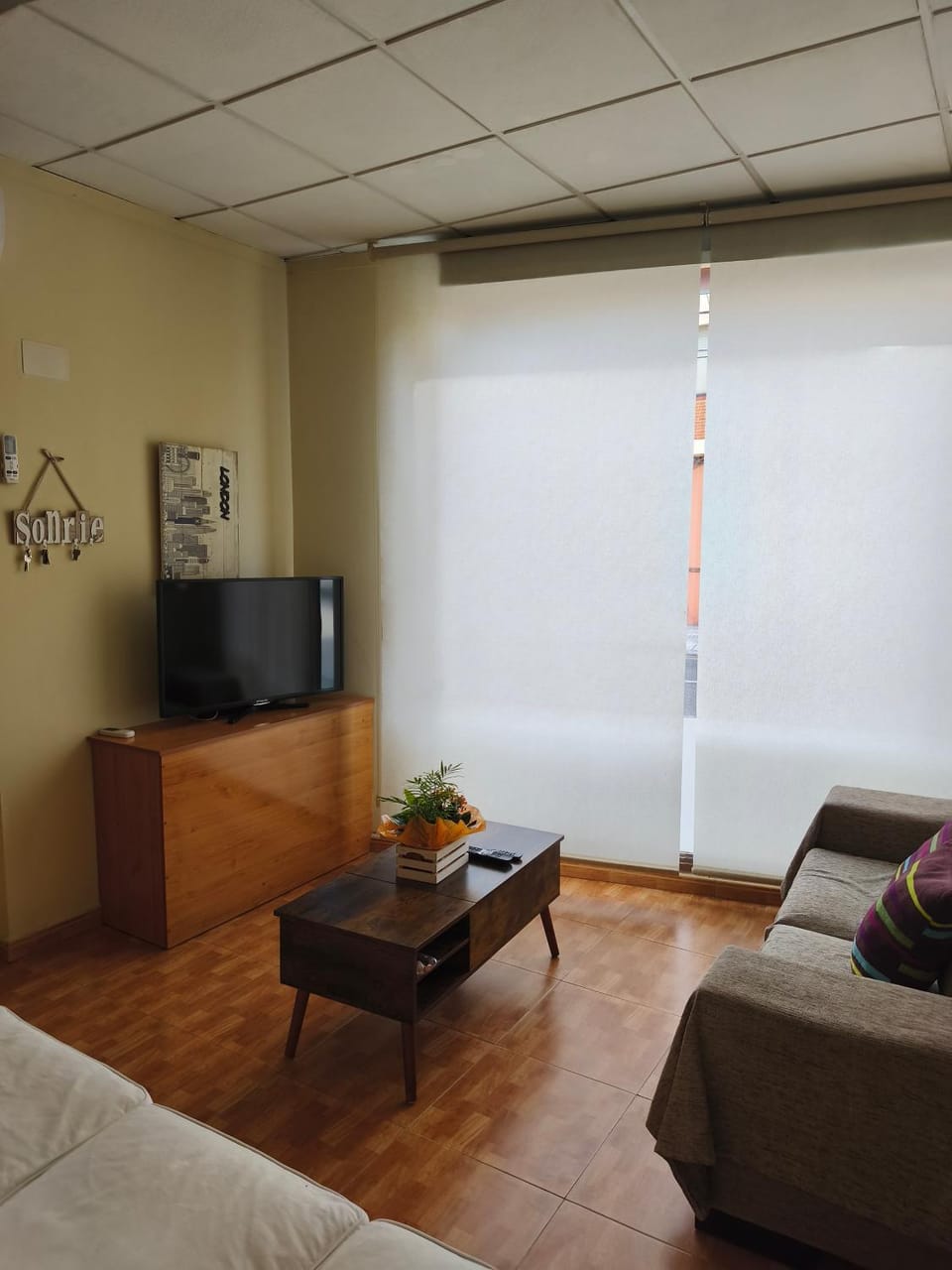 Comodo apartamento House in Montsià