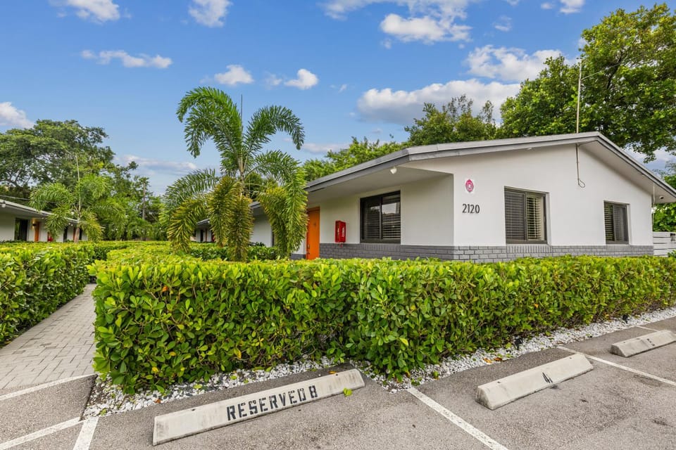 Harbourside Flats Apartment in Fort Lauderdale