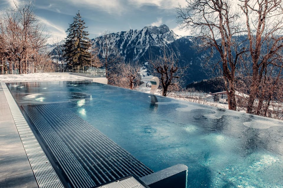 Natural landscape, Winter, Spa and wellness centre/facilities, Spa and wellness centre/facilities, Spa and wellness centre/facilities, Mountain view, Pool view, Swimming pool, Swimming pool