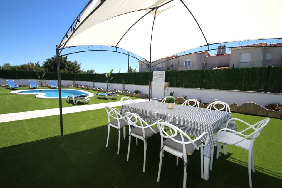 Patio, Garden, Garden view
