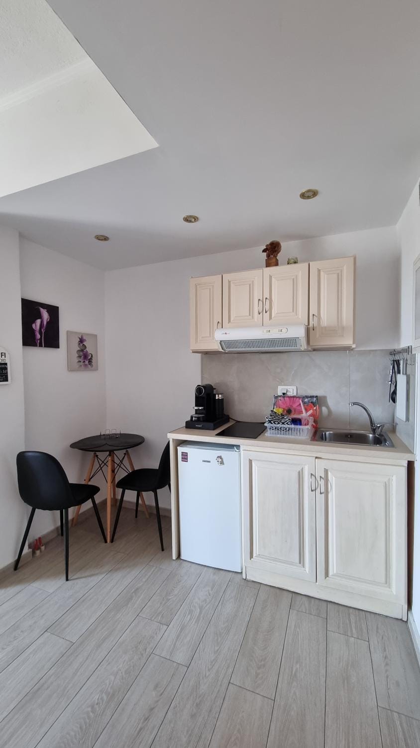 Bellos House Apartment hotel in Peloponnese, Western Greece and the Ionian