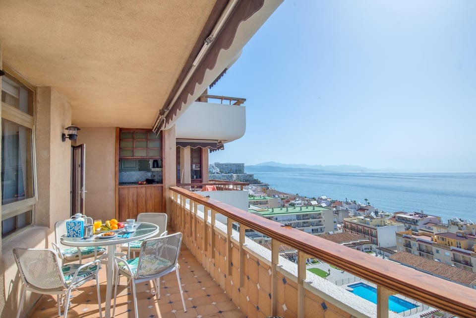 Aloha Amazing Sea Views at Carihuela Apartment in Torremolinos