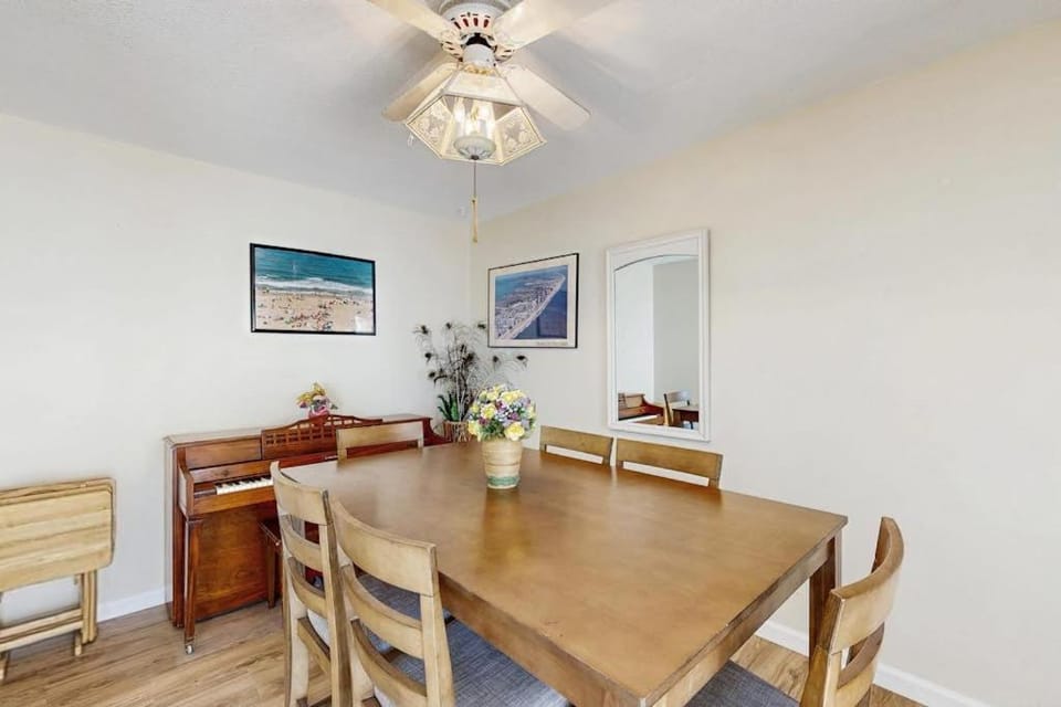 Phoenix 406 House in Ocean City