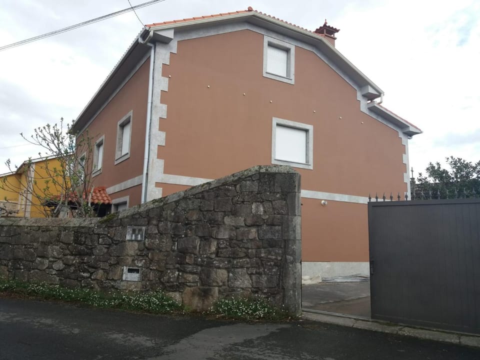 Casa do Carballal House in Galicia