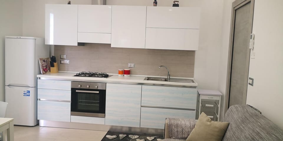 Kitchen or kitchenette, Living room, Dining area