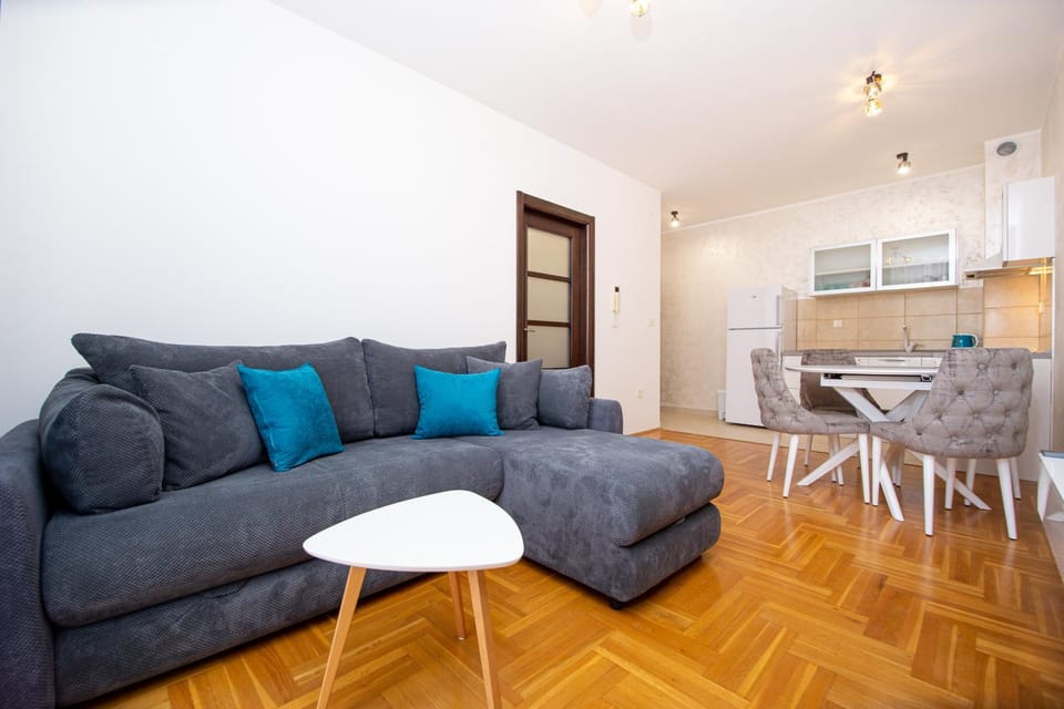 Lux View Apartment in Budva