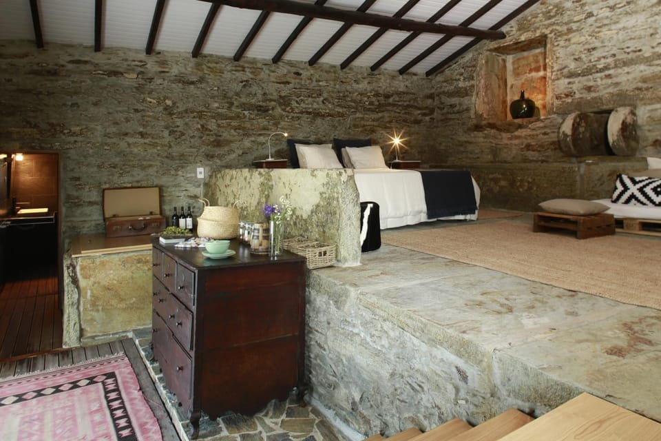 CASA da PISCINA, Quinta do Espinho, Douro Valley Bed and Breakfast in Vila Real District