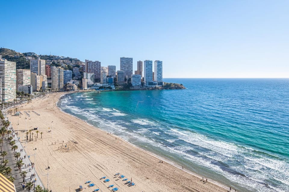 Nearby landmark, Off site, Day, View (from property/room), Beach, City view, Sea view