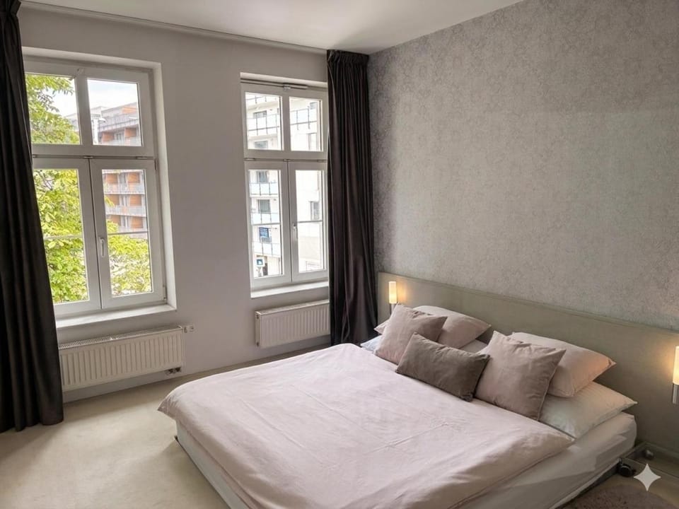Luxusný 118m2 Apartmán s Krbom v Centre Nitry Apartment in Slovakia