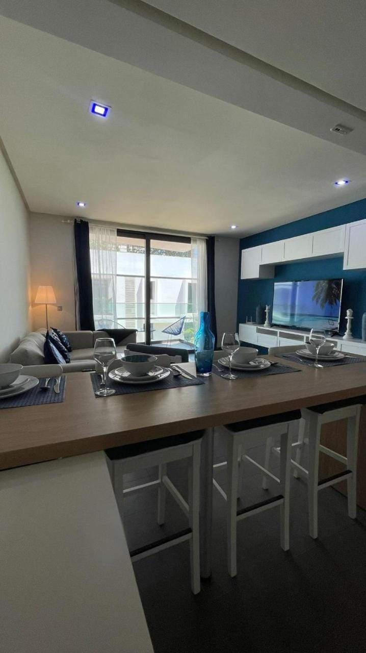 Luxury Anfaplace Living Resort Apartment in Casablanca