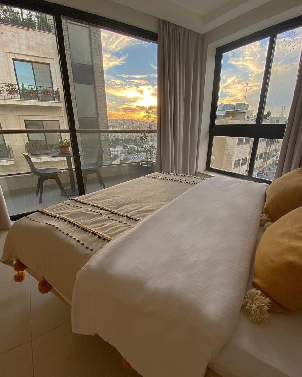 View (from property/room), Balcony/Terrace, Bedroom