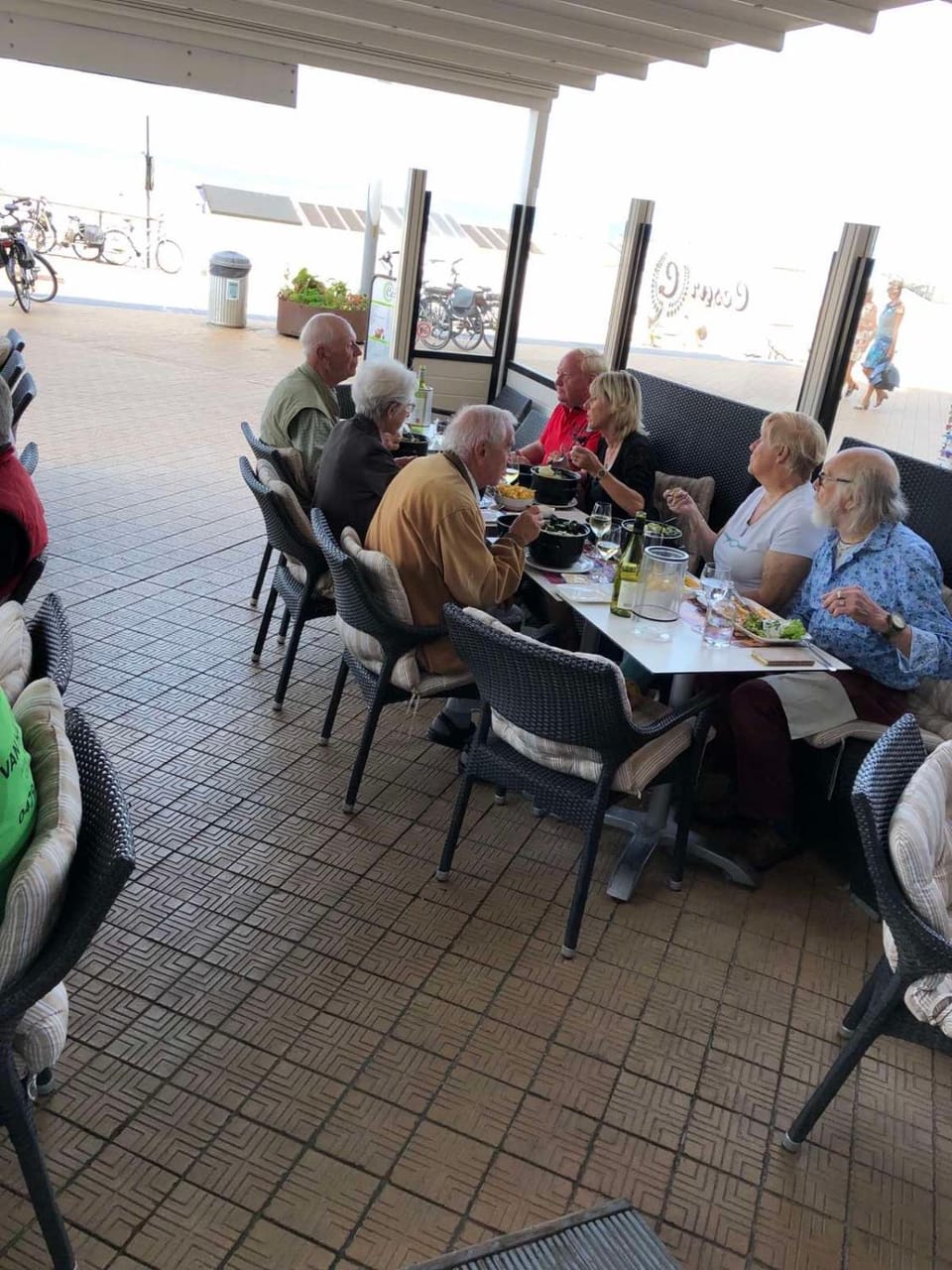 Restaurant/places to eat