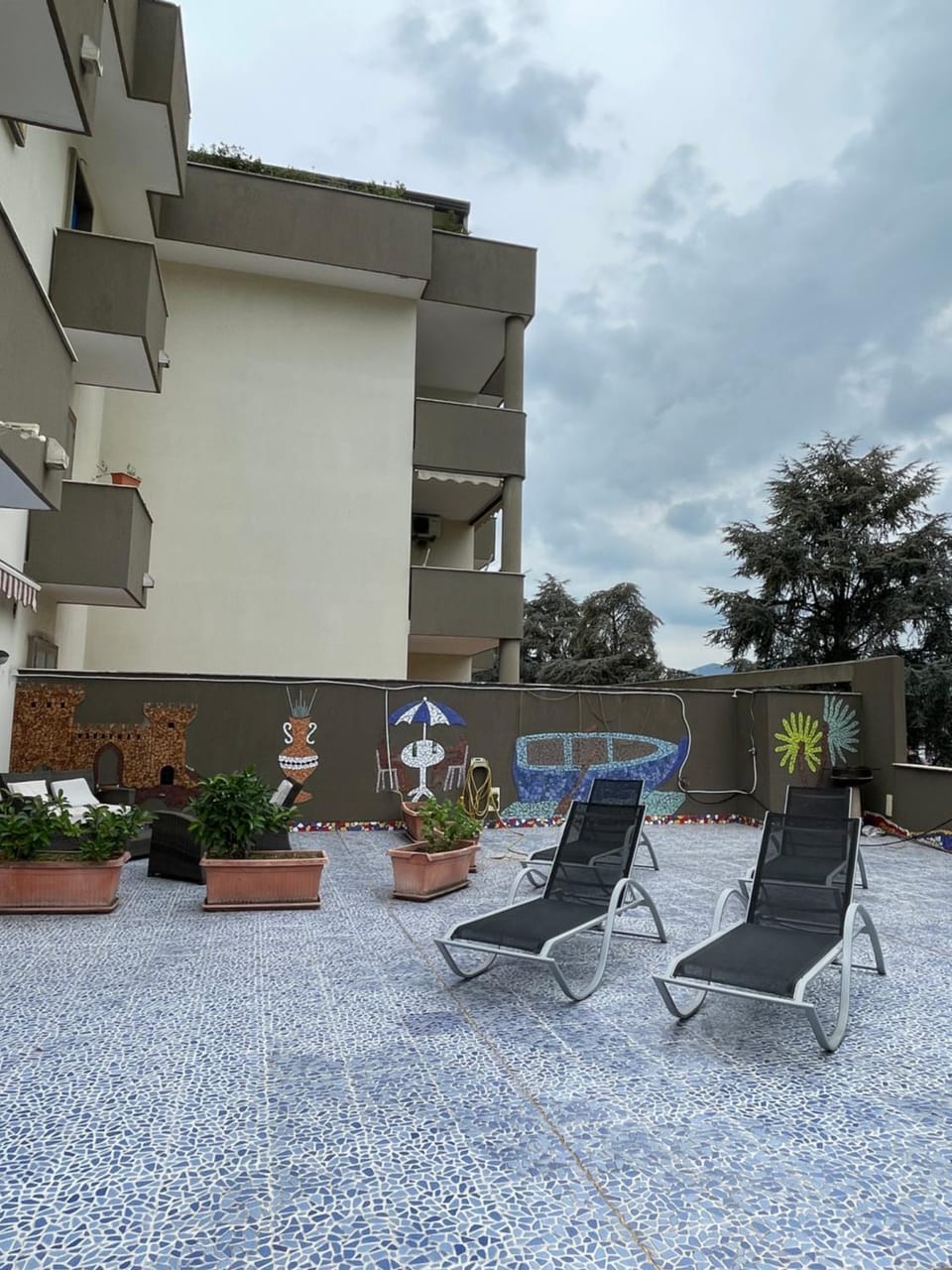 Balcony/Terrace, sunbed