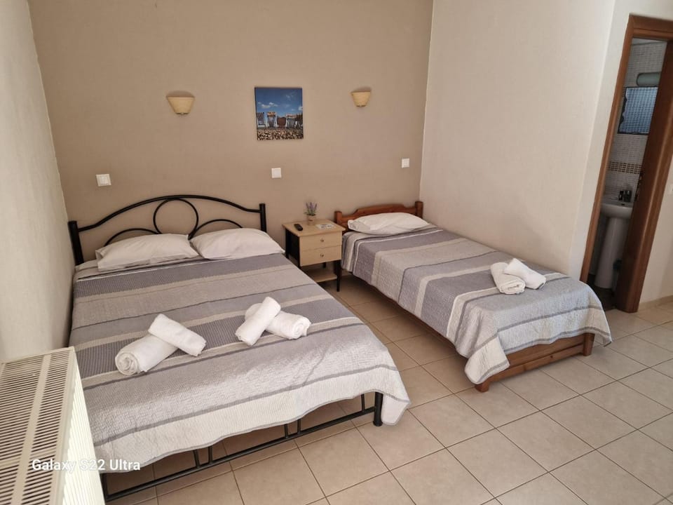 GOLDEN SUN STUDIOS Apartment hotel in Halkidiki