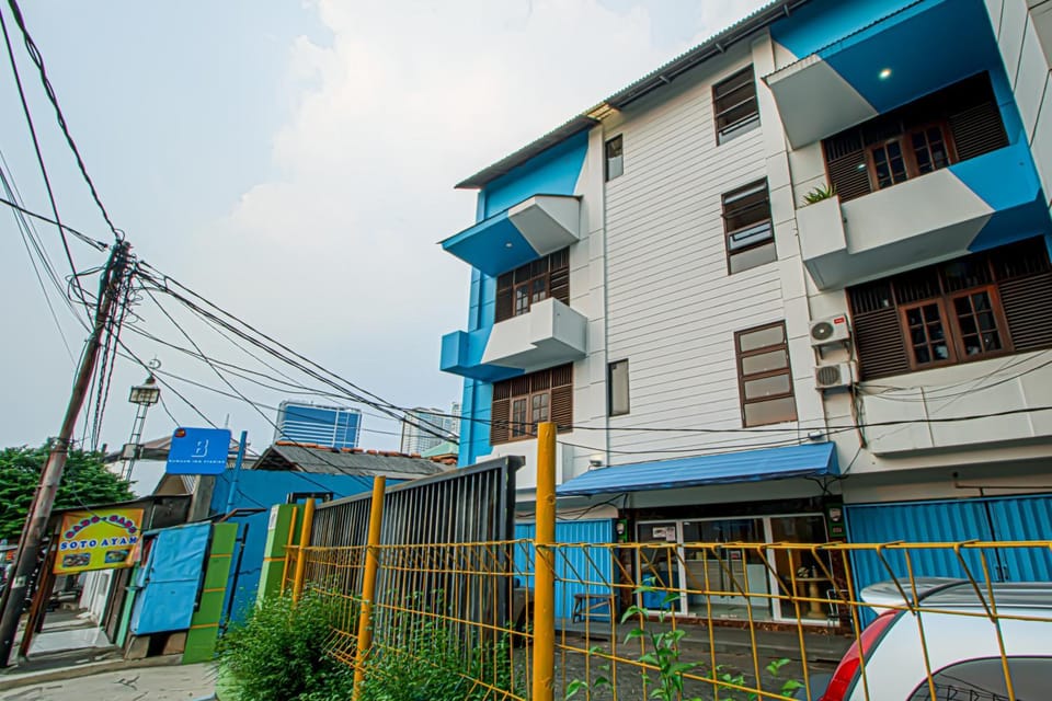 Property building, Facade/entrance