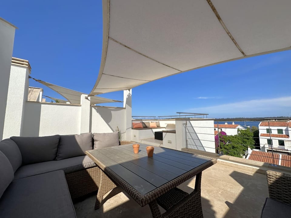 View (from property/room), Balcony/Terrace