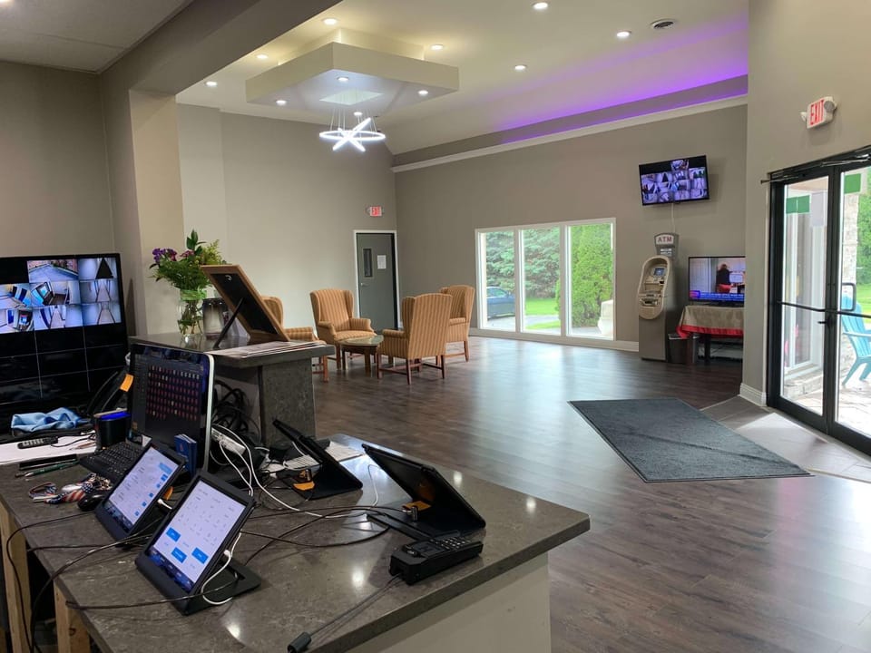 Lobby or reception, On site