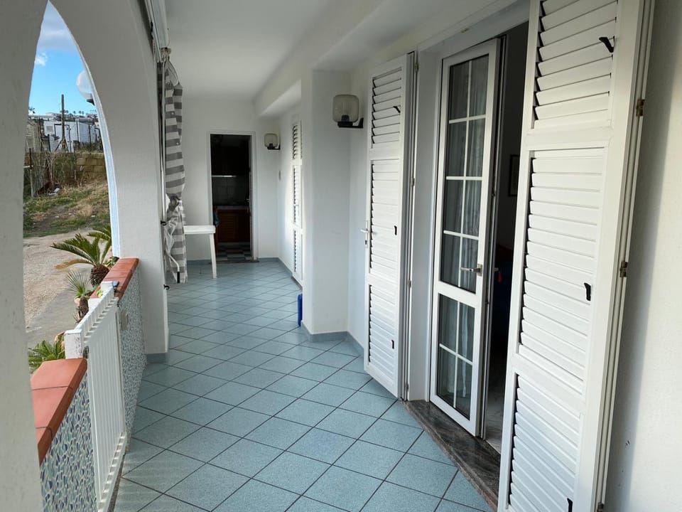 Le Residenze di Dolores - On Citara Beach Apartment in Forio