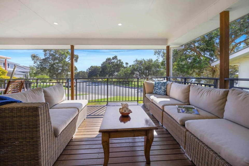 Patio, Day, View (from property/room), Balcony/Terrace, Seating area