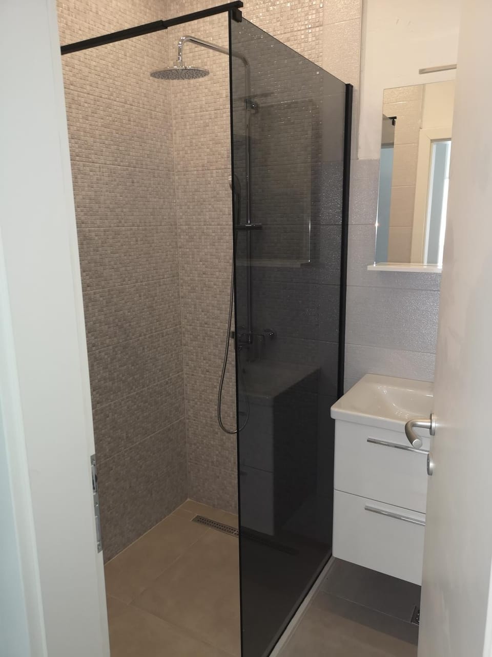 Property building, Bathroom