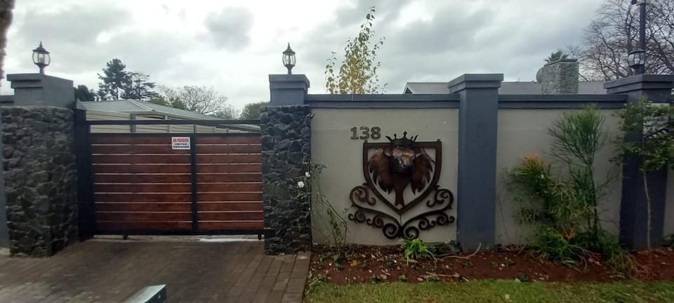 The Royal Prime Guest Lodge Apartment in Pretoria