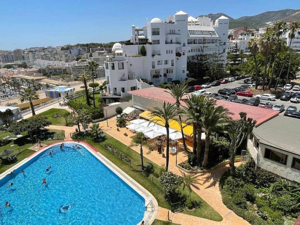 Neighbourhood, Garden, Pool view, Street view, Swimming pool, Swimming pool
