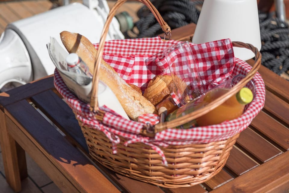 Food and drinks, Breakfast