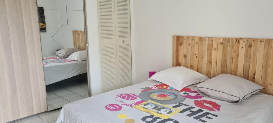 T2 CARRY LE ROUET CENTRE VILLE PROCHE DE LA MER Apartment in Provence-Alpes-Côte d'Azur