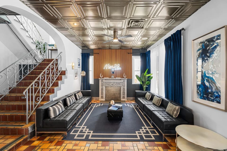 Seating area