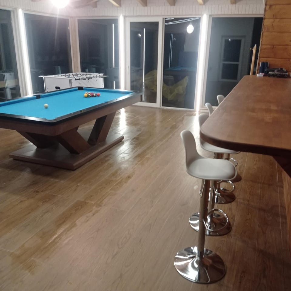 Billiard, Game Room, Table tennis