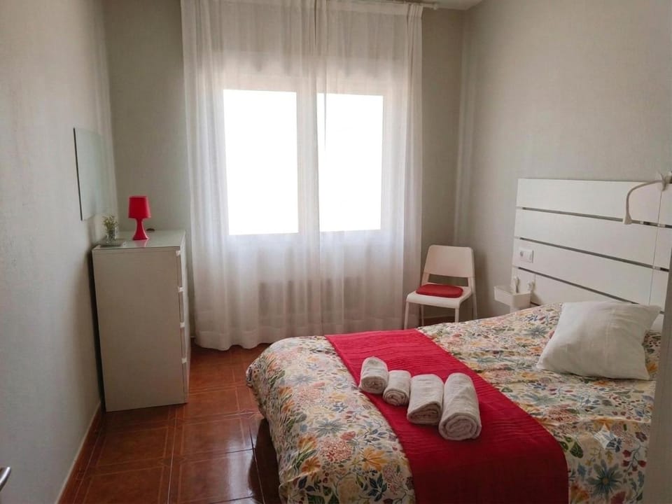 Bed, Photo of the whole room