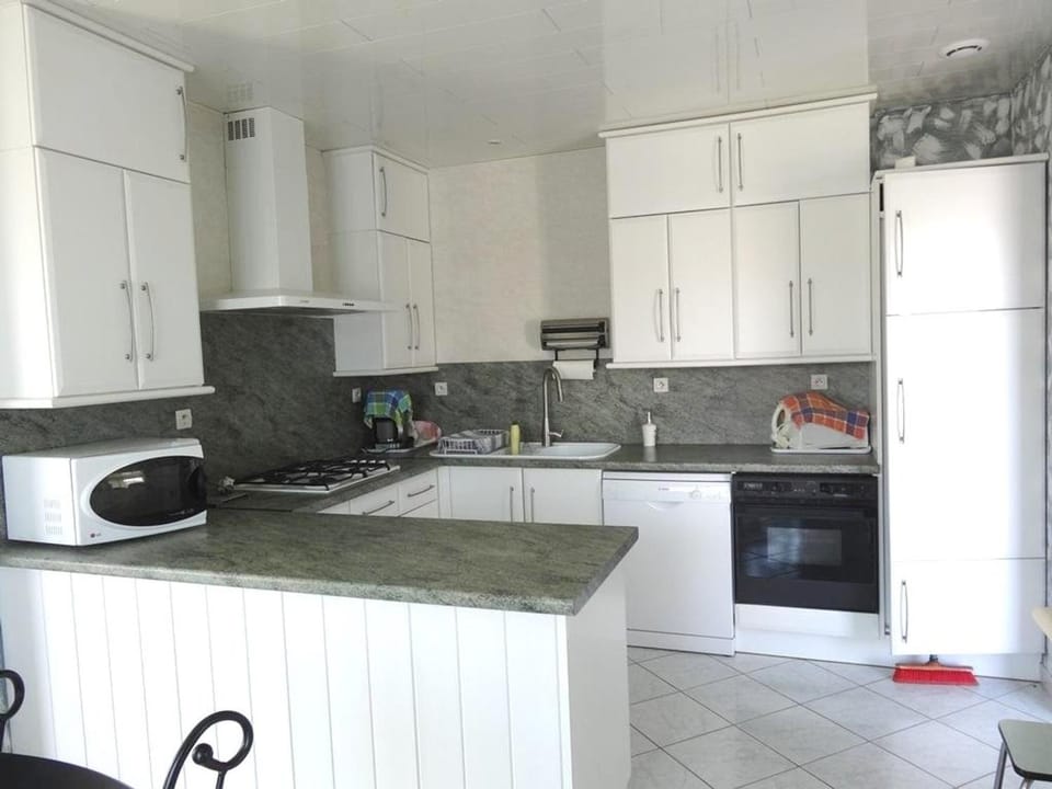 Maison Centre-Village Proche Plage - FR-1-476-156 House in La Faute-sur-Mer