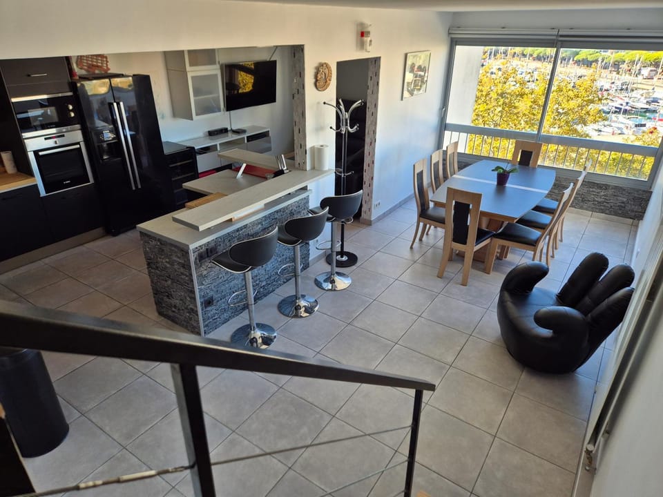 Duplex grand standing vue mer et port Apartment in Mauguio