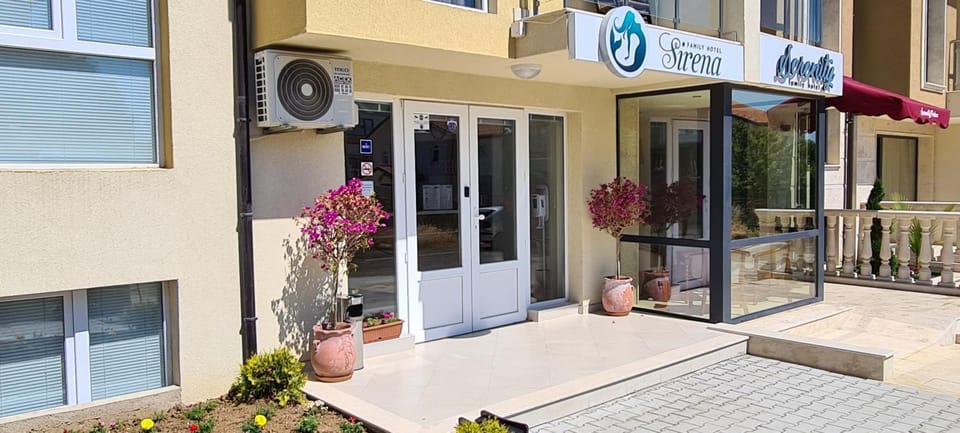 Семеен хотел Сирена Hotel in Burgas Province