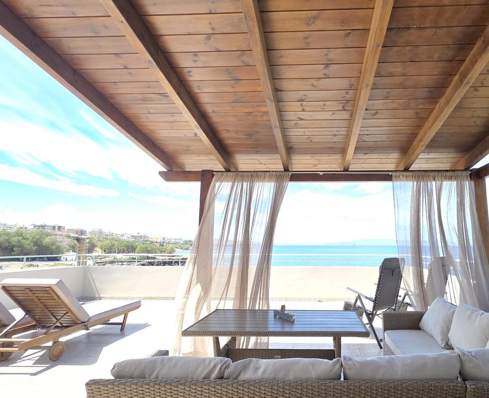 Patio, Natural landscape, View (from property/room), Balcony/Terrace, Sea view, sunbed