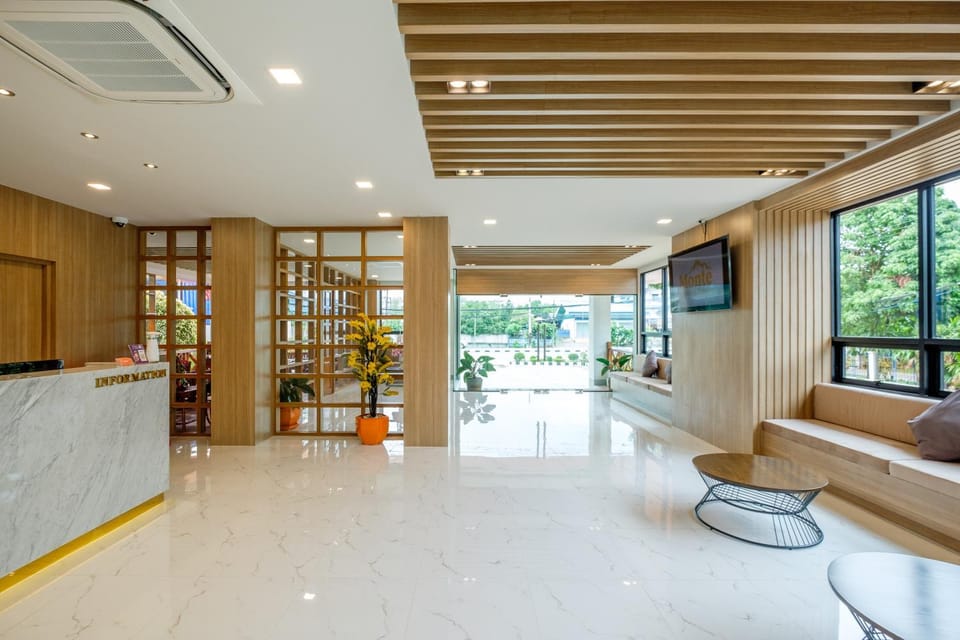 Lobby or reception, Seating area